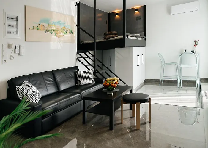 Stylish Suite Overlooking The Acropolis
