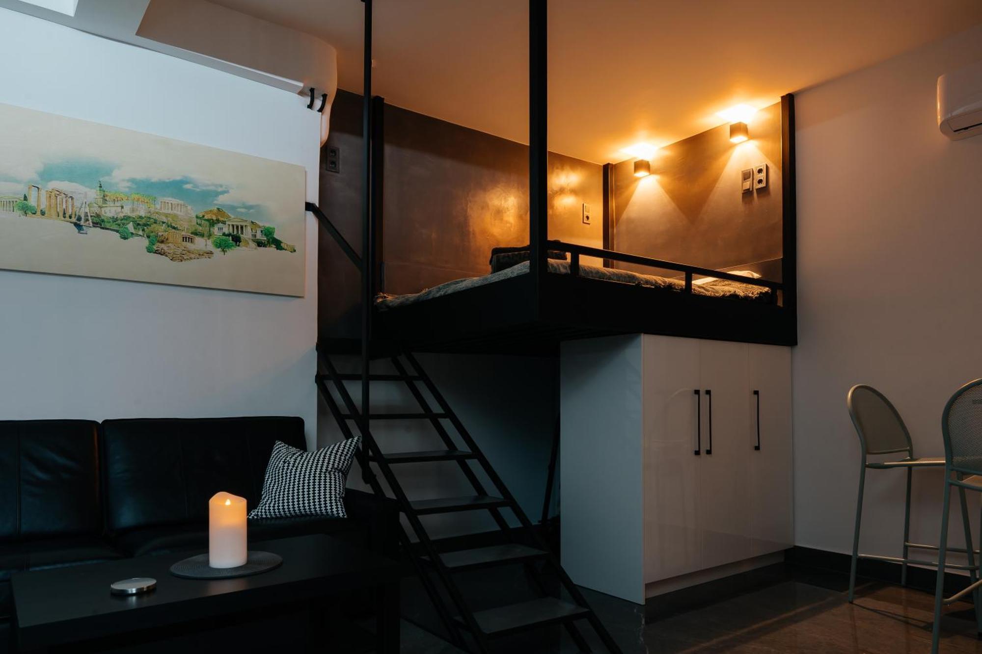 Stylish Overlooking The Acropolis Apartment