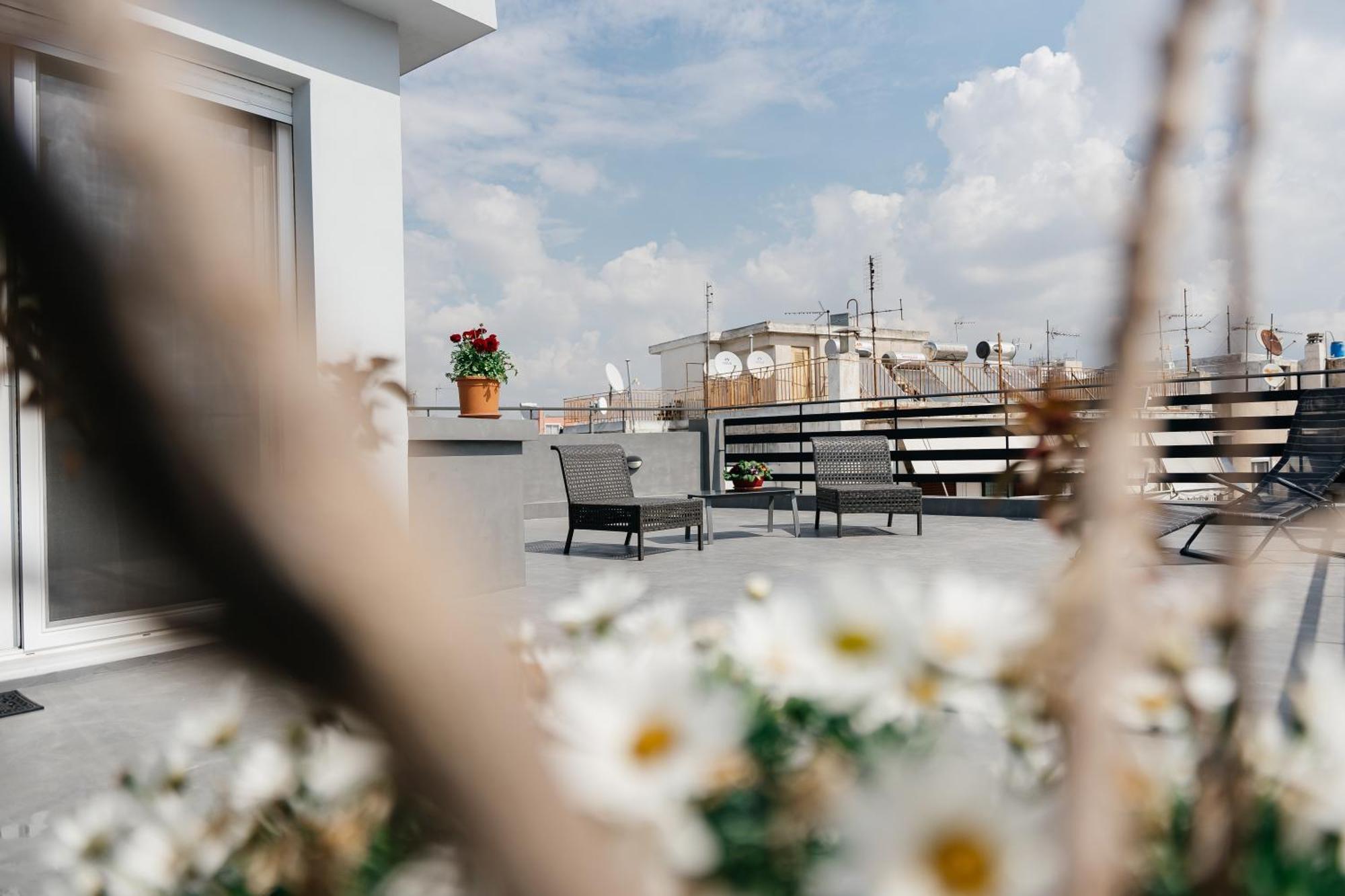 Apartment Stylish Overlooking The Acropolis